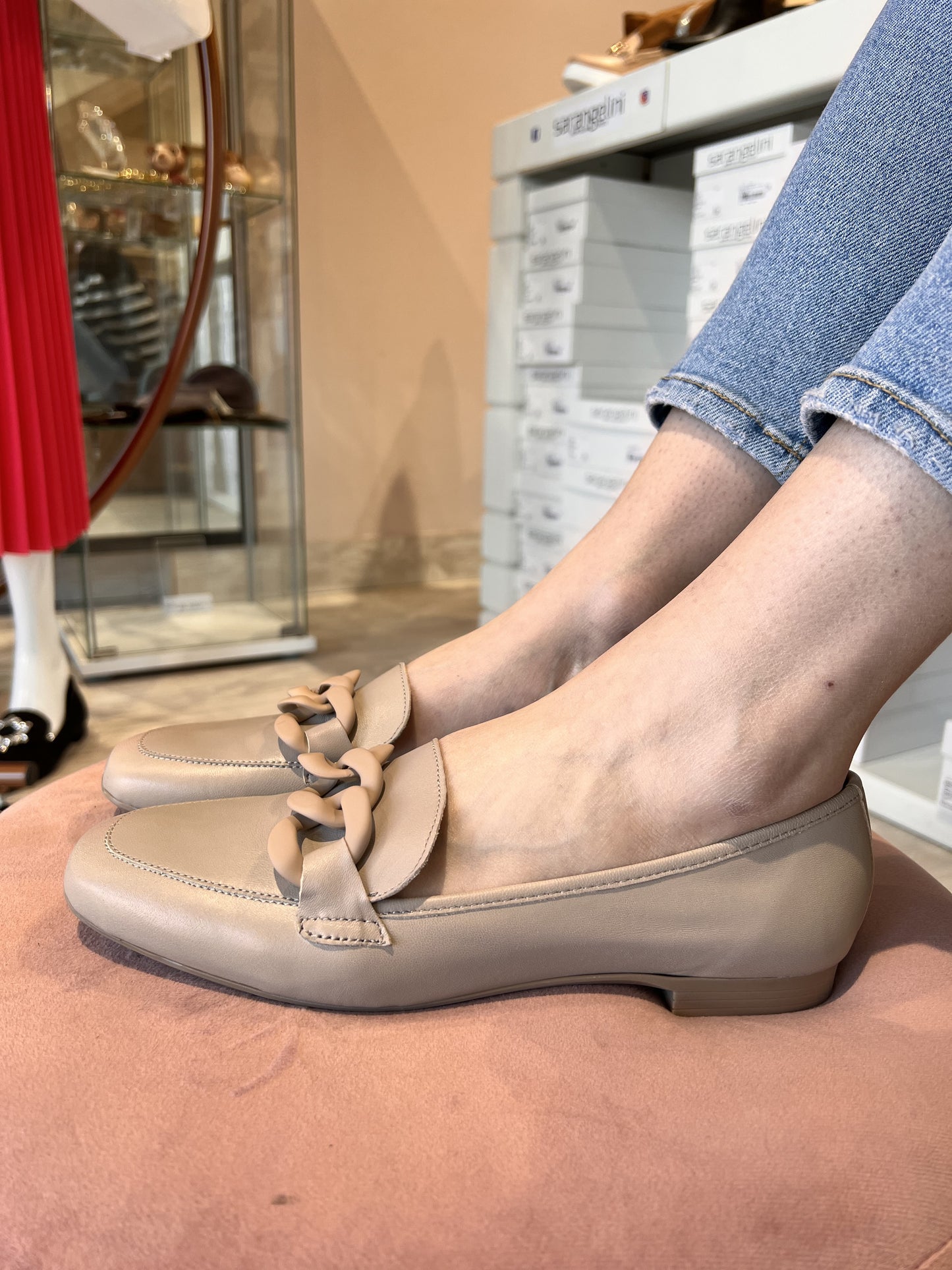 Mocassino pelle con catena taupe