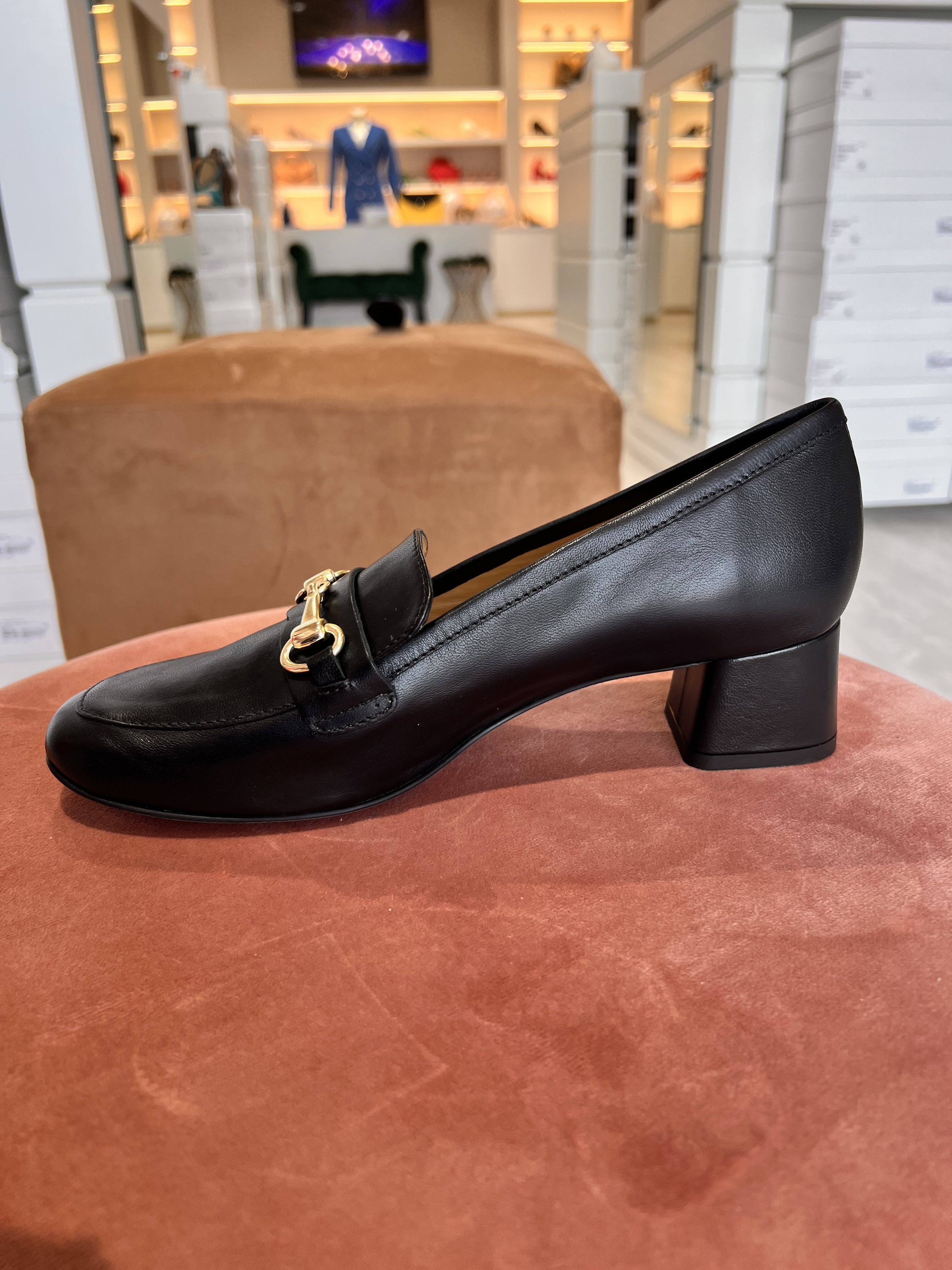 Mocassino tacco 50 lavorazione sacchetto pelle nero morsetto oro -300NE