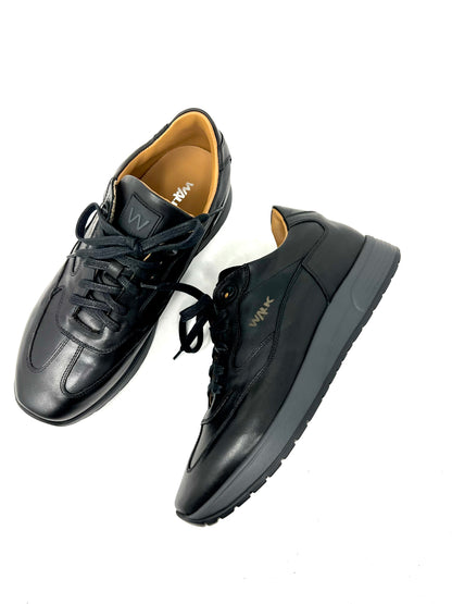 Sneakers in pelle nera Melluso -U16252